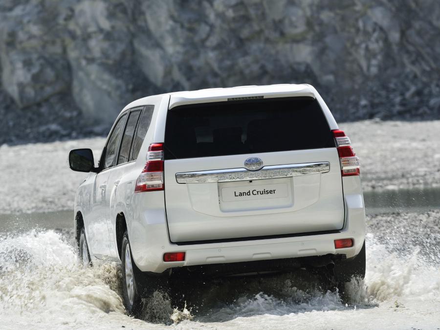  Toyota Land Cruiser Prado 2013 года  (фото 6 из 103)